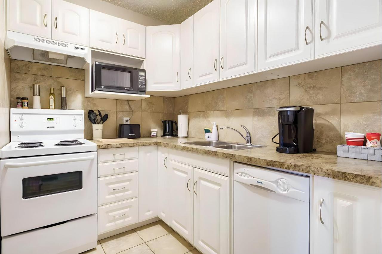 Entire Downtown, Walk To Bmo & Stampede, Parking, 1,5 Hrs To Banff Appartement *