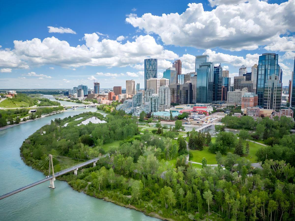 Appartement Entire Downtown, Walk To Bmo & Stampede, Parking, 1,5 Hrs To Banff Calgary