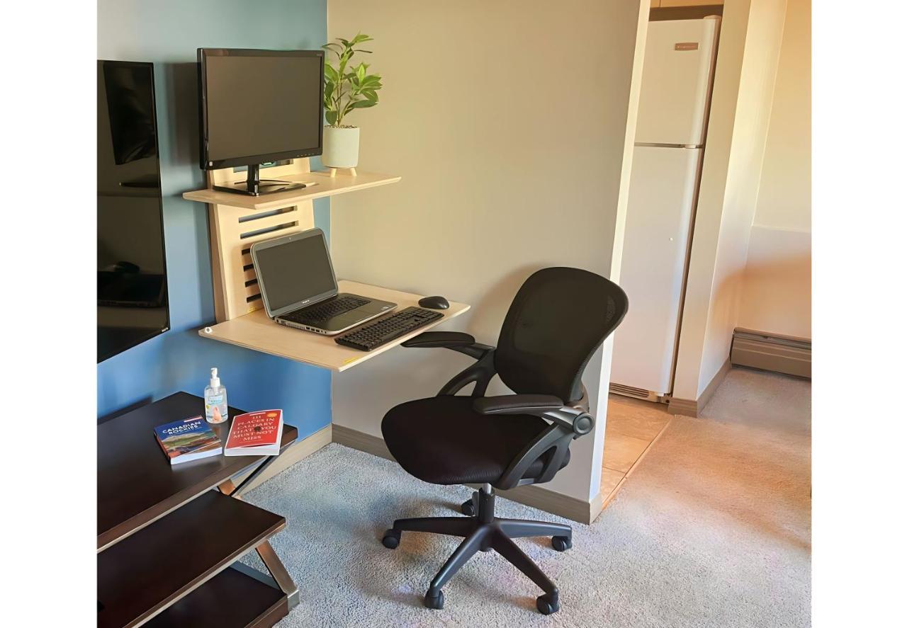 Entire Downtown, Walk To Bmo & Stampede, Parking, 1,5 Hrs To Banff *